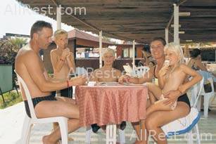 Petro Club Side 14
